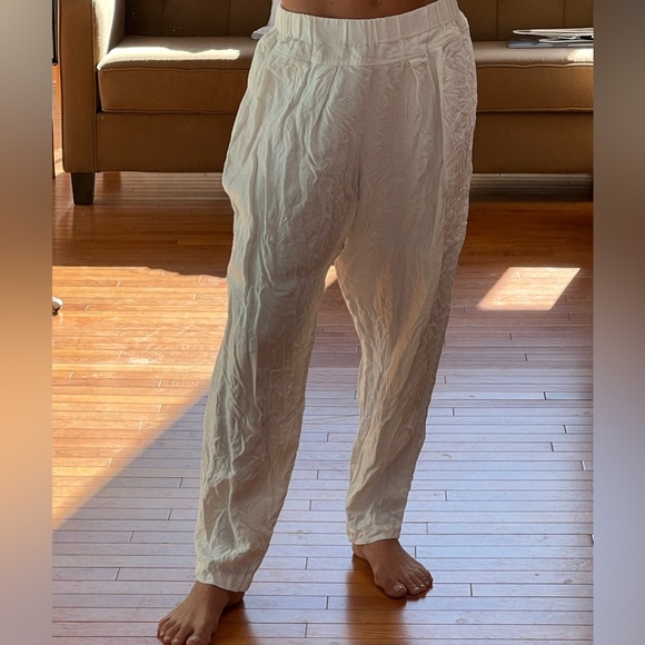 Black Crane Linen Harem Pants - Picture 6 of 8